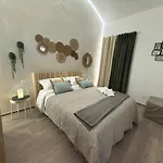 Feriehus Crelugia - Style & Comfort Near Vecchia Bari