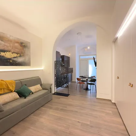 Crelugia - Style & Comfort Near Vecchia バーリ