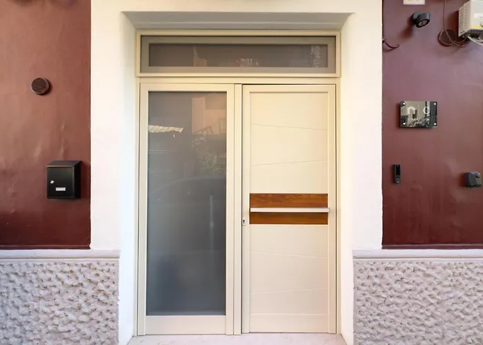 Crelugia - Style & Comfort Near Vecchia Casa de Férias Bari